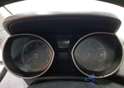 2014 Hyundai Elantra Gt z USA, uszkodzony, nr VIN KMHD35LH5EU159891